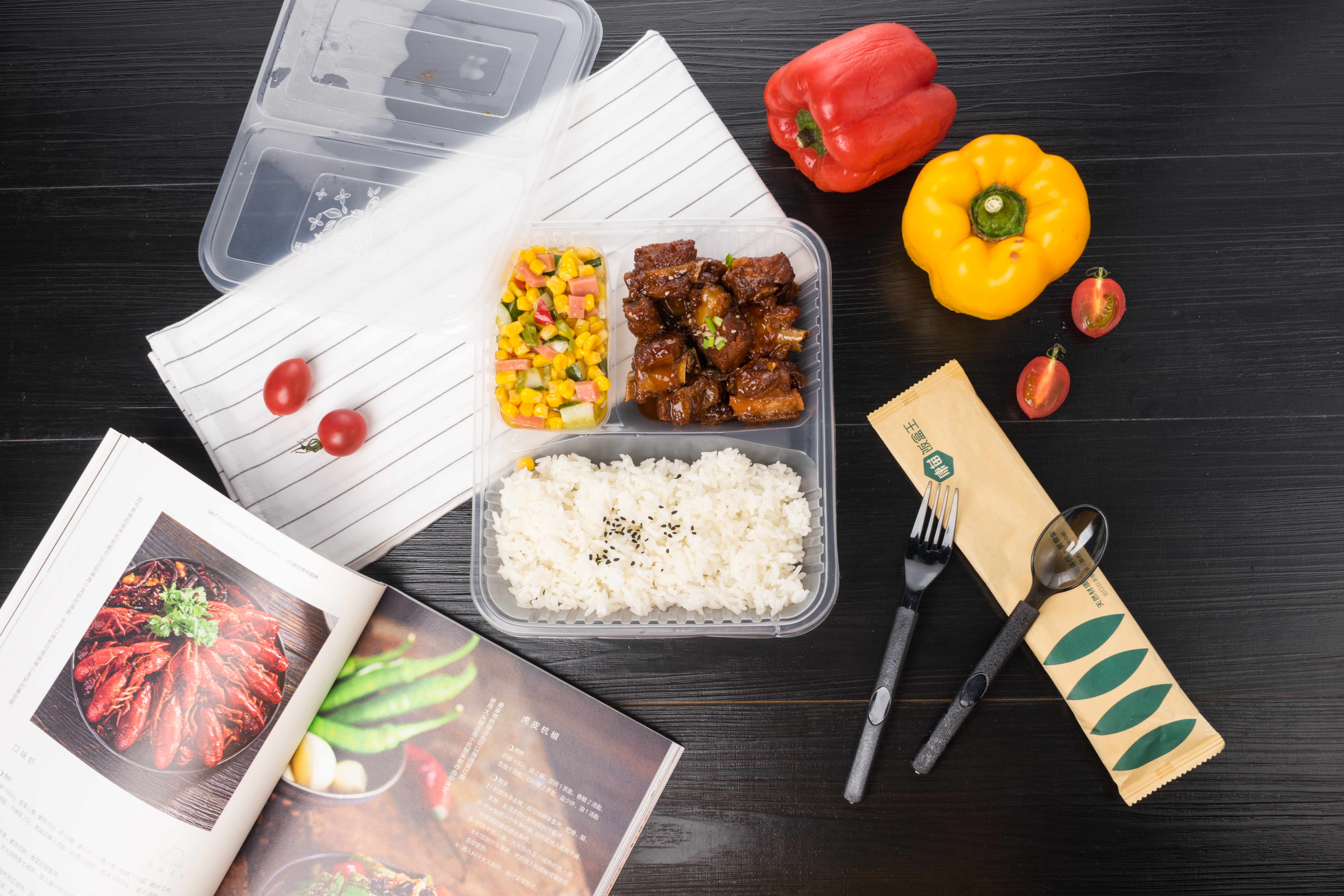 選餐具，你會選擇在什么地方買？